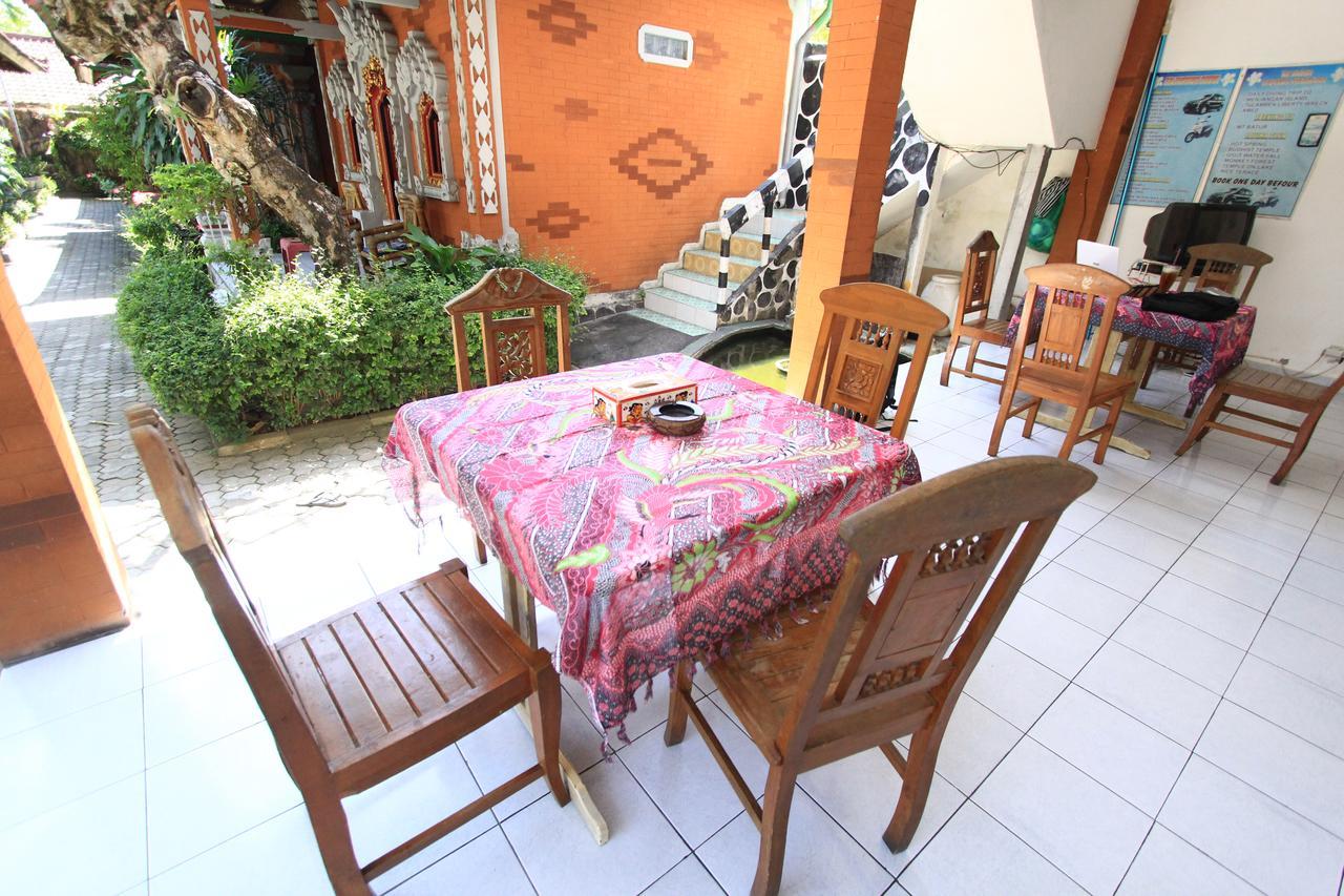 Hotel Pondok Wisata Elsa 2 Lovina Exterior foto