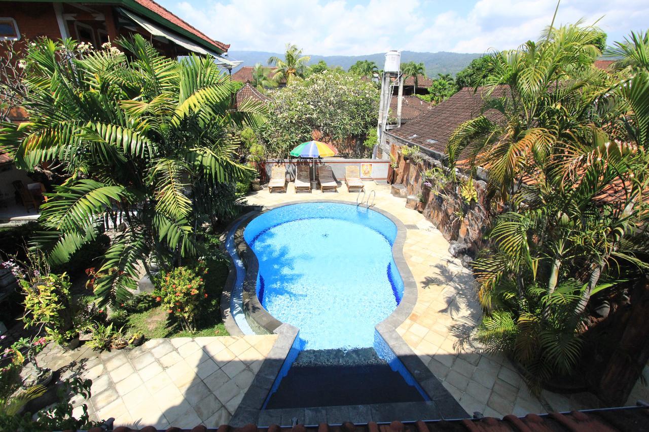 Hotel Pondok Wisata Elsa 2 Lovina Exterior foto
