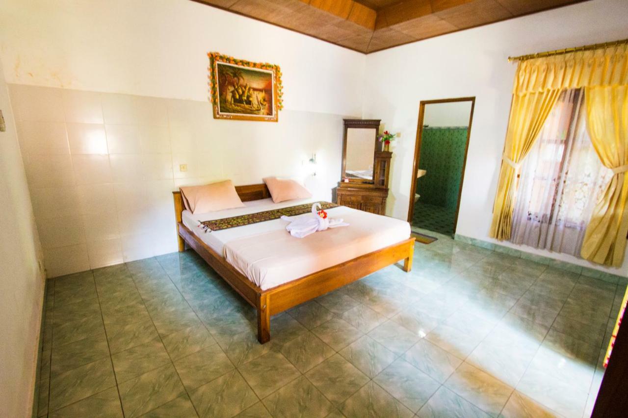 Hotel Pondok Wisata Elsa 2 Lovina Exterior foto