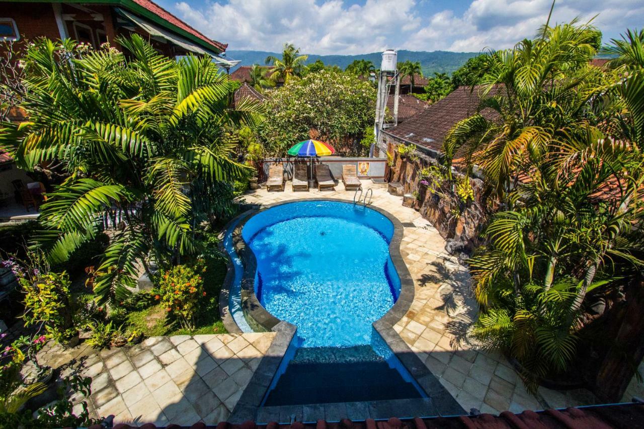 Hotel Pondok Wisata Elsa 2 Lovina Exterior foto